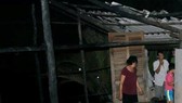 Bé gái mắc bệnh bại não tử vong khi nhà bị cháy