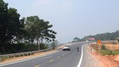 The Hoa Lac-Hoa Binh highway was opened to traffic on October 10 (Photo: VNA)