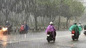 Áp thấp nhiệt đới gần bờ, Nam bộ mưa to