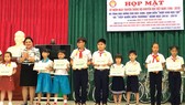 Vedan Việt Nam trao học bổng cho hơn 200 HS-SV “Vượt khó học tập”, “Tiếp sức đến trường”