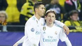 Nội bộ Real “chia đôi” vì Ronaldo và Modric
