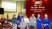 Chia sẻ yêu thương