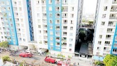 Vụ cháy tại chung cư Carina ở TPHCM gây thiệt hại nghiêm trọng về người và của. Ảnh: HOÀNG HÙNG