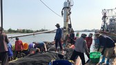hailand’s Labour Minister Adul Saengsingkaew plans to invite officials from Cambodia, Laos, Myanmar, and Vietnam, to discuss cooperation on migrant worker employment in order to deal with the shortages of labour in Thailand's fishing industry (Source: nwn