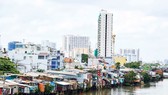 Nan giải lấn sông, lấp kênh rạch (B2): Thách thức môi trường sống