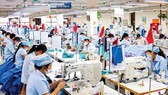 CP dệt may hưởng lợi từ cuộc chiến thương mại CP dệt may hưởng lợi từ cuộc chiến thương mại