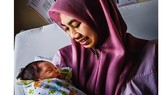 Malaysia loại bỏ thành công lây truyền HIV từ mẹ sang con