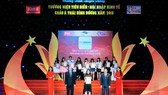 FE CREDIT top 10 thương hiệu tiêu biểu hội nhập châu Á-Thái Bình Dương FE CREDIT top 10 thương hiệu tiêu biểu hội nhập châu Á-Thái Bình Dương
