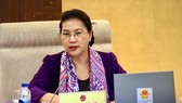 Chủ tịch Quốc hội Nguyễn Thị Kim Ngân phát biểu tại phiên họp