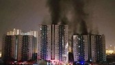 Vụ cháy chung cư Carina khiến 13 người tử vong ở quận 8. Ảnh: CHÍ THẠCH