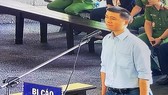 Trùm cờ bạc trực tuyến Phan Sào Nam khai gì trước tòa?