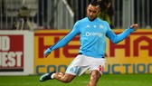 Dimitri Payet là mối đe dọa chính với Atletico Madrid.
