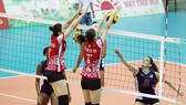 Hàng chắn của Giang Tô khoá chặt các tay đập BIP. Ảnh: DŨNG PHƯƠNG