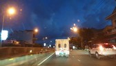 Ô tô đưa nghi phạm cướp quỹ tín dụng nhân dân xã Thanh Thủy về Đồng Hới
