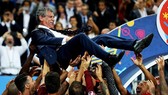 Nhà cầm quân nào sẽ được tôn vinh ở kỳ World Cup lần này?