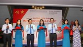 Head of the Party Central Committee's Commission for Communications and Education Vo Van Thuong attends the opening ceremony of the exhibition. (Photo: TTXVN)