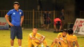 Khánh Hòa hiện đang "vẫy vùng" ở cuối bảng. Ảnh: MINH HOÀNG