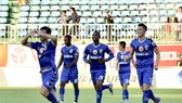 Niềm vui của Becamex Bình Dương sau bàn mở tỷ số. Ảnh: ANH TIẾN