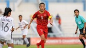 Huỳnh Như khởi đầu bằng 3 bàn thắng trong 7 phút. Ảnh: Đoàn Nhật