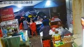 Khởi tố xã đội trưởng đập kính xe của Bộ Công an