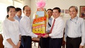 Chủ tịch UBND TPHCM chúc tết các chức sắc tôn giáo, nhân sĩ trí thức