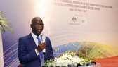 Ousmane Dione, World Bank Country Director for Vietnam speaks at the conference (Photo: VNA)