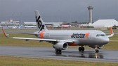 Bay đi Đà Lạt máy bay Jetstar Pacific phải hạ cánh chờ ở Cam Ranh