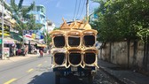 Xe chở hàng thuê thiếu an toàn