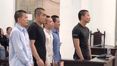 “Người hùng siêu bão” hầu tòa