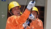 Nắng nóng diện rộng, lần đầu tiên lượng điện tiêu thụ vọt lên mức kỷ lục