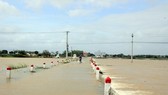 Floodwater inundates many streets in Binh Dinh province (Photo: SGGP)