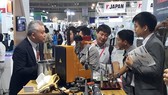Nhiều doanh nghiệp nội tìm hiểu công nghệ Nhật Bản tại Triển lãm thiết bị công nghiệp tổ chức ở quận 7, TPHCM