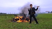 Hiện tượng mạng “Khá Bảnh” bị xác minh về hành vi đốt xe