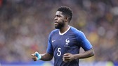 Umtiti từ chối nói về chuyện hợp đồng với Barca. Ảnh: Getty Images