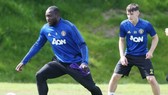 Romelu Lukaku tập luyện ở Australia như không ra sân. Ảnh: Getty Images