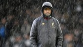 HLV Jurgen Klopp không thoải mái khi làm việc tại Anh. Ảnh: Getty Images
