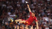 Tạm biệt anh, “Gladiator” Totti