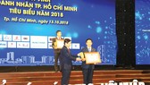 Công ty CP Tập đoàn Xây dựng Hòa Bình vinh dự Tốp 10 Doanh nghiệp TPHCM tiêu biểu 2018