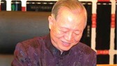 Cuốn sách phổ cập về bệnh xương khớp được phát tặng miễn phí