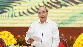 Thủ tướng Nguyễn Xuân Phúc phát biểu kết luận cuộc làm việc - Ảnh: VGP/Quang Hiếu
