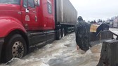 Prolonged rains isolate many streets in Khanh Hoa Province