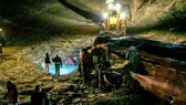 CH Bắc Macedonia: Xe buýt rơi xuống vực, 13 người chết