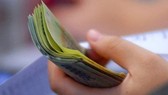 Bỗng dưng bị đòi nợ