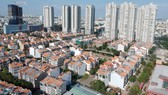 Dân cư tăng nhanh, nhà ở “hụt hơi”