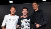 Neymar, Messi và Ronaldo.