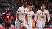 Rashford ăn mừng bàn thắng phút cuối