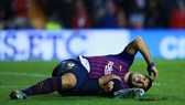 Luis Suarez phải điều trị bằng tế bào gốc.