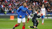 Kylian Mbappe tiếp tục tỏa sáng