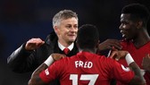 Diego Forlan: Solskjaer đỏ vận sẽ giúp Man United đánh bại Barca