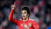Real Madrid tung chiêu, giật Tiểu Ronaldo khỏi tay Atletico